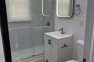524 N Butrick St, Waukegan, IL 60085 - Photo 5