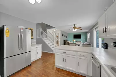 16625 Kingsbrook Drive, Crest Hill, IL 60403 - Photo 3