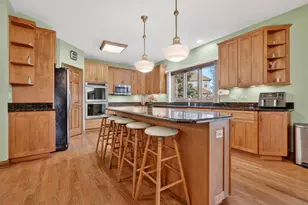 1036 E Talbot St, Arlington Heights, IL 60004 - Photo 13