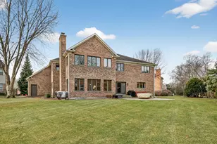 1036 E Talbot St, Arlington Heights, IL 60004 - Photo 3