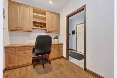 1036 E Talbot Street, Arlington Heights, IL 60004 - Photo 9