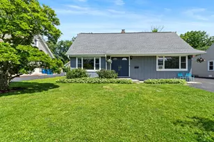 4335 Prospect Ave, Downers Grove, IL 60515 - Photo 1