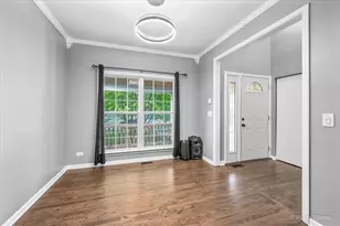 906 Barbara St, Lake in the Hills, IL 60156 - Photo 11