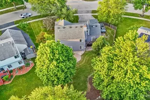 906 Barbara St, Lake in the Hills, IL 60156 - Photo 41