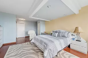 155 N Harbor Dr, Chicago, IL 60601 - Photo 11