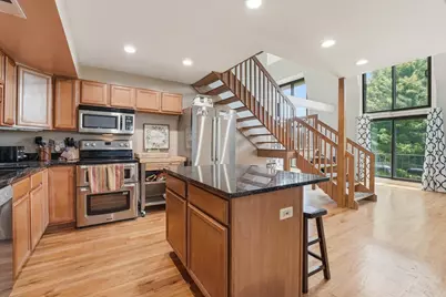 600 W Russell Street #309, Barrington, IL 60010 - Photo 11