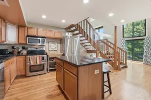 600 W Russell St, Barrington, IL 60010 - Photo 11