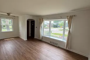 1401 Beach Ave, La Grange Park, IL 60526 - Photo 3