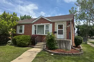 1401 Beach Ave, La Grange Park, IL 60526 - Photo 1