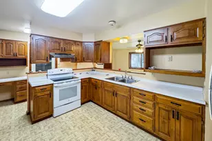 3849 E 22nd Rd, Serena, IL 60549 - Photo 5