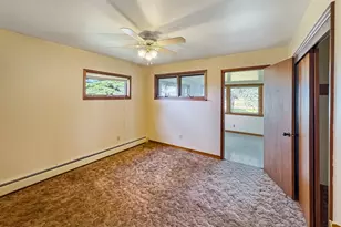 3849 E 22nd Rd, Serena, IL 60549 - Photo 15