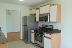 1675 Mansfield Ct, Roselle, IL 60172 - Photo 9