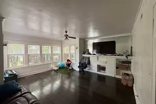 6419 N Fairfield Ave, Chicago, IL 60645 - Photo 7
