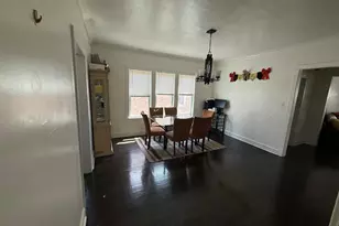 6419 N Fairfield Ave, Chicago, IL 60645 - Photo 21