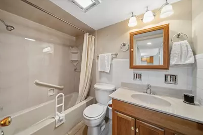 5300 Walnut Avenue #19C, Downers Grove, IL 60515 - Photo 15
