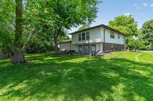 702 W Fitzhenry Ct, Glenwood, IL 60425 - Photo 39