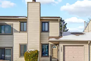 6318 Prideham St, Downers Grove, IL 60516 - Photo 1