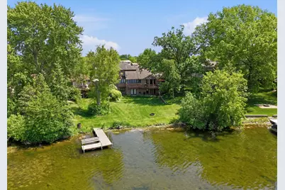 534 Whispering Pines Road, Lindenhurst, IL 60046 - Photo 11