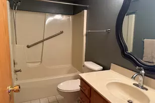 6521 Laurelwood Dr, Rockford, IL 61108 - Photo 13