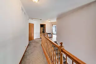 1669 Montclair Dr, Elgin, IL 60123 - Photo 23