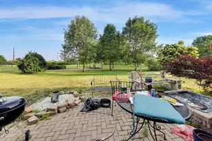 1669 Montclair Dr, Elgin, IL 60123 - Photo 43