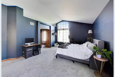 1669 Montclair Drive, Elgin, IL 60123 - Photo 25