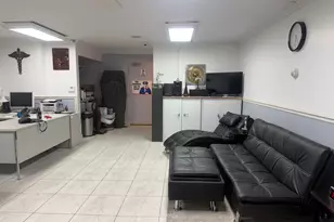 4600 N Cumberland Ave, Chicago, IL 60656 - Photo 15