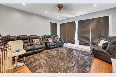 7010 S Wabash Avenue, Chicago, IL 60637 - Photo 3