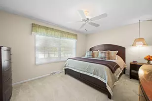 3515 Treaty Ln, Hoffman Estates, IL 60192 - Photo 15