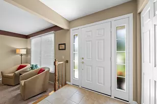3515 Treaty Ln, Hoffman Estates, IL 60192 - Photo 3