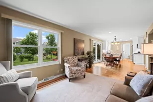 3515 Treaty Ln, Hoffman Estates, IL 60192 - Photo 11