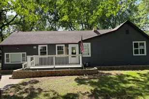 36 Hillcrest Ave, Fox Lake, IL 60020 - Photo 1