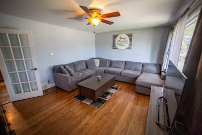 10435 Barnard Drive, Chicago Ridge, IL 60415 - Photo 5