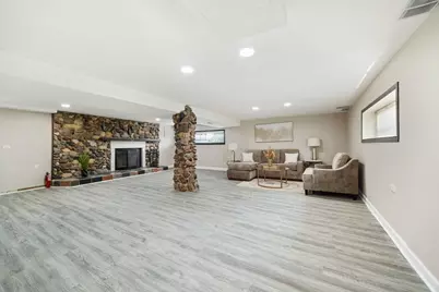 564 W Harrison Road, Lombard, IL 60148 - Photo 17