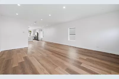 5729 W Ohio Street, Chicago, IL 60644 - Photo 5
