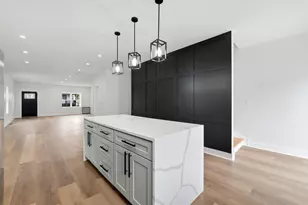 5729 W Ohio St, Chicago, IL 60644 - Photo 7