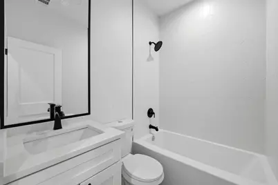 5729 W Ohio Street, Chicago, IL 60644 - Photo 19