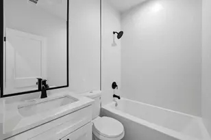 5729 W Ohio St, Chicago, IL 60644 - Photo 19