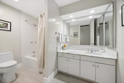 680 N Lake Shore Drive #221, Chicago, IL 60611 - Photo 37