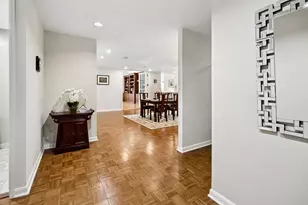 680 N Lake Shore Dr, Chicago, IL 60611 - Photo 9