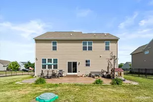 1402 Ruby Dr, Yorkville, IL 60560 - Photo 25