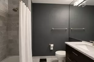 345 N La Salle Dr, Chicago, IL 60654 - Photo 5