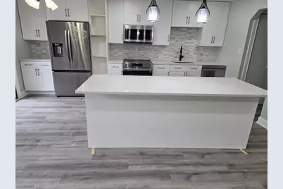 9242 Gross Point Road #107, Skokie, IL 60077 - Photo 3