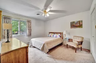 2418 N Nottingham Ct, Champaign, IL 61821 - Photo 17