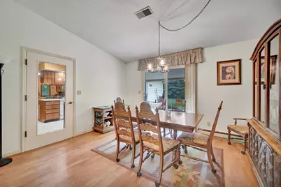 2418 N Nottingham Court, Champaign, IL 61821 - Photo 7