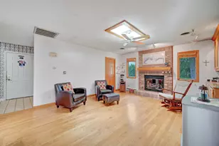 2418 N Nottingham Ct, Champaign, IL 61821 - Photo 11