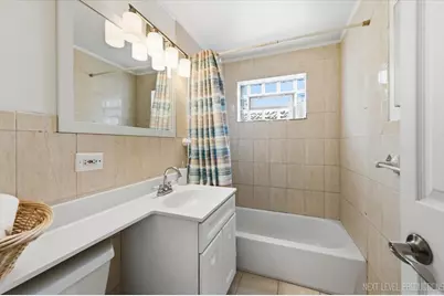7528 Churchill Street, Morton Grove, IL 60053 - Photo 21