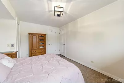 7528 Churchill Street, Morton Grove, IL 60053 - Photo 17