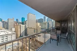 10 E Ontario St, Chicago, IL 60611 - Photo 13