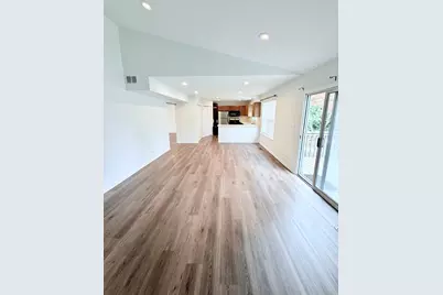 1120 Keswick Lane, Mundelein, IL 60060 - Photo 9